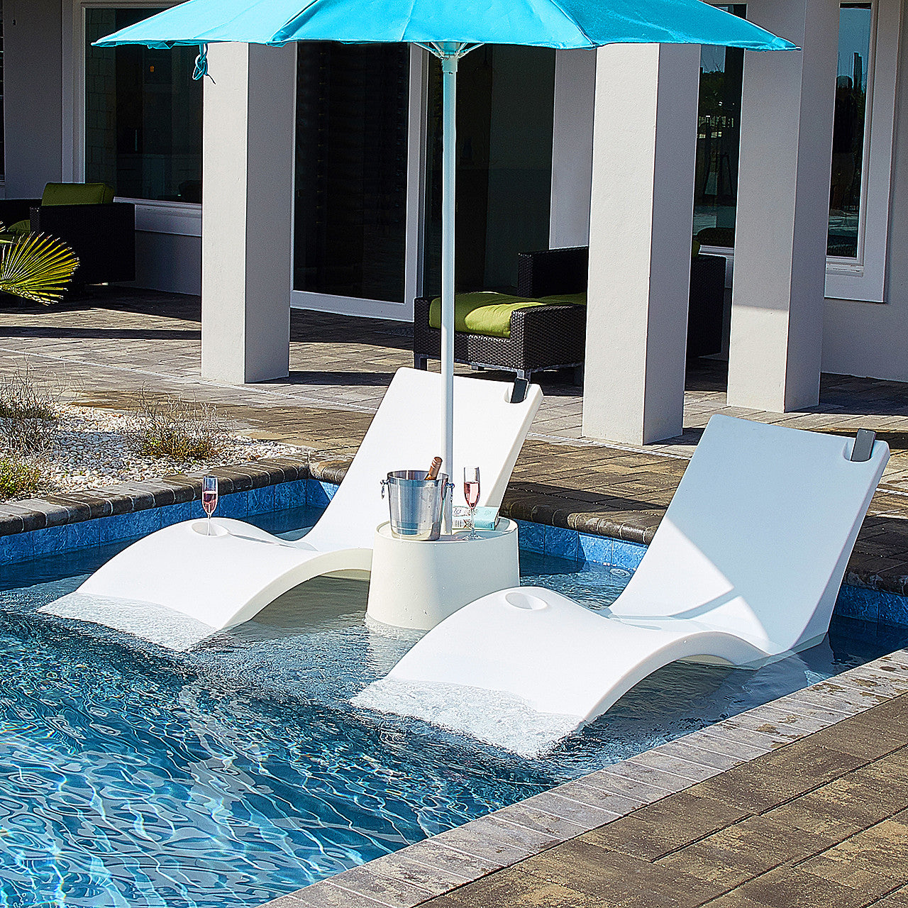 Outdoor Pool Lounger FRP - Submerged Sun Bed, Immersed Sun Lounger, Water Dip Sun Lounger Fluidic